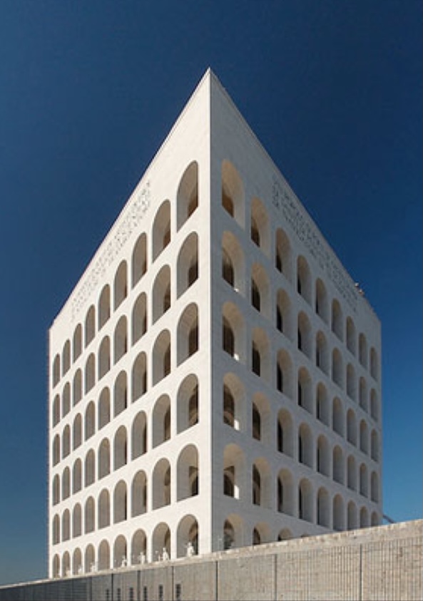 Squarred Colosseum